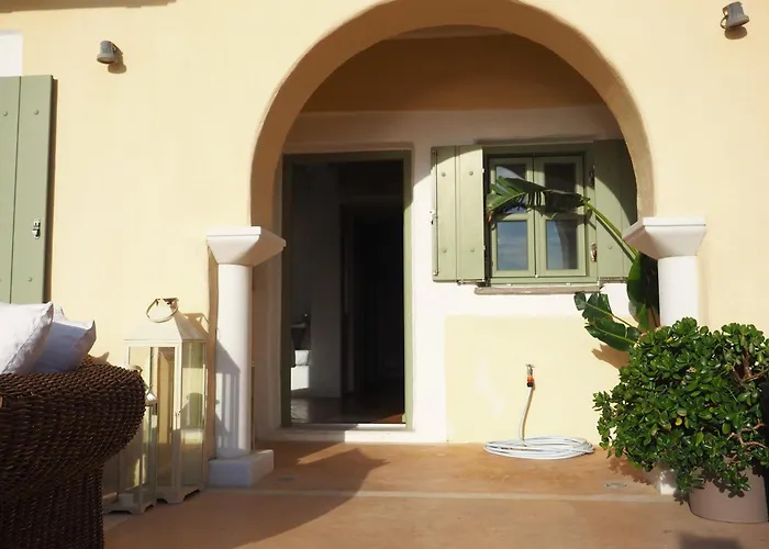 Ochre Dream, Front&sunset Naoussa