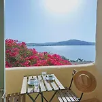 Holiday home Ochre Dream, Front & Sunset