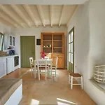 Holiday home Ochre Dream, Front & Sunset *