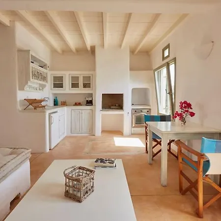 Ochre Dream, Front & Sunset Holiday home *