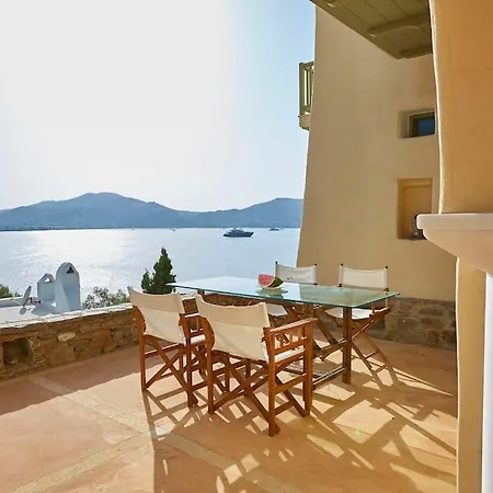 Holiday home Ochre Dream, Front & Sunset Naousa (Paros)