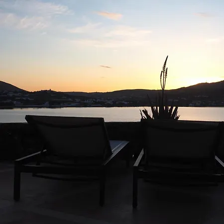 Ochre Dream, Front & Sunset Holiday home Naousa (Paros)