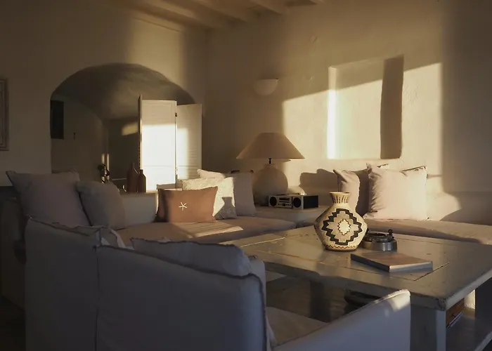 Ochre Dream, Front & Sunset 度假居 纳乌萨