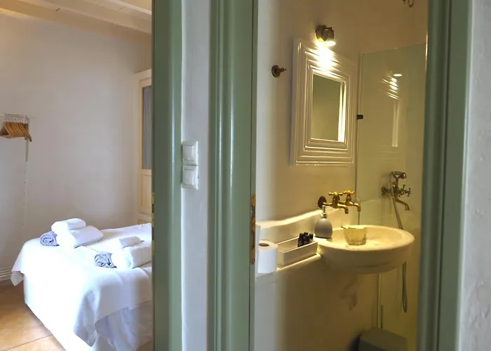 Holiday home Ochre Dream, Front & Sunset *